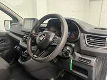 Renault Trafic 2.0 dCi Blue LH30 Start Panel Van 5dr Diesel Manual L2 H2 Euro 6 (s/s) (150 ps) - U2581