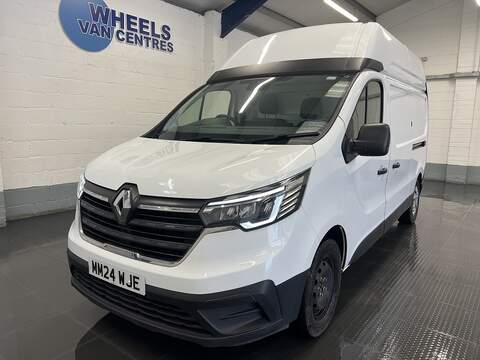Renault Trafic 2.0 dCi Blue SL30 Extra Panel Van 5dr Diesel Manual L1 H1 Euro 6 (s/s) (130 ps) 2.0 5dr Panel Van Manual Diesel