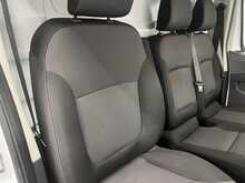Renault Trafic 2.0 dCi Blue LH30 Start Panel Van 5dr Diesel Manual L2 H2 Euro 6 (s/s) (150 ps) - U2583