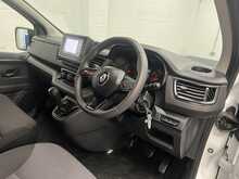 Renault Trafic 2.0 dCi Blue LH30 Start Panel Van 5dr Diesel Manual L2 H2 Euro 6 (s/s) (150 ps) - U2583