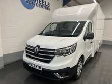 Renault Trucks Trafic 2.0 BLUEDCI 150 BHP LONG LOW LOADER RED EDITION 2.0 2dr Luton Manual Diesel - U2590