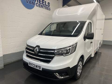Renault Trucks Trafic 2.3 dCi 35 Business Luton Van 3dr Diesel Manual FWD L3 Euro 6 (20m3) (130 ps) 2.3 2dr Luton Manual Diesel