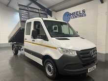 Mercedes-Benz Sprinter 2.1 314 CDI Double cab tipper 2dr Diesel Manual RWD L3 Euro 6 (s/s) (143 ps) 2.1 2dr Tipper Manual - U2593