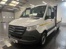 Mercedes-Benz Sprinter 2.1 314 CDI Double cab tipper 2dr Diesel Manual RWD L3 Euro 6 (s/s) (143 ps) 2.1 2dr Tipper Manual - U2593