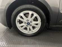 Ford Transit Connect 1.5 200 EcoBlue Limited Panel Van 5dr Diesel Manual L1 Euro 6 (s/s) (120 ps) - U2621