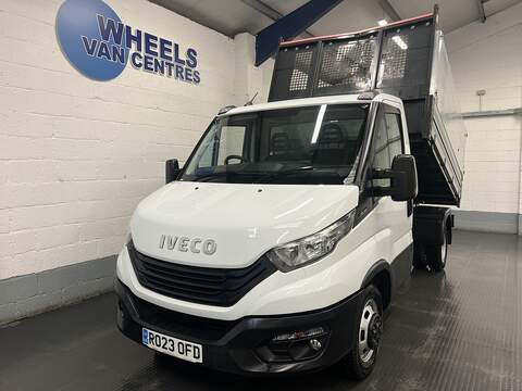 Iveco Daily 2.3D HPI 14V 35C 3000 Tipper 2dr Diesel Manual SWB Euro 6 (s/s) (DRW) (136 ps) 2.3 4dr Tipper Manual Diesel