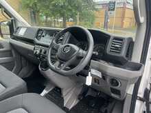 Volkswagen Crafter 2.0 TDI CR35 Startline Luton Van 2dr Diesel Manual FWD LWB Euro 6 (s/s) - U2630