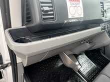 Volkswagen Crafter 2.0 TDI CR35 Startline Luton Van 2dr Diesel Manual FWD LWB Euro 6 (s/s) - U2630