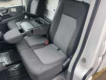 Volkswagen Crafter 2.0 TDI CR35 Startline Luton Van 2dr Diesel Manual FWD LWB Euro 6 (s/s) - U2630