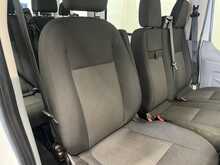 Ford Transit 2.2 TDCi 350 HDT Minibus 4dr Diesel Manual L2 H2 (196 g/km, 123 bhp) - U2638