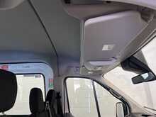 Ford Transit 2.2 TDCi 350 HDT Minibus 4dr Diesel Manual L2 H2 (196 g/km, 123 bhp) - U2638