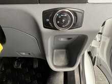 Ford Transit 2.2 TDCi 350 HDT Minibus 4dr Diesel Manual L2 H2 (196 g/km, 123 bhp) - U2638