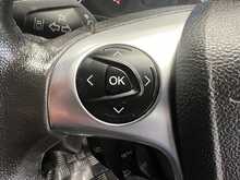 Ford Transit 2.2 TDCi 350 HDT Minibus 4dr Diesel Manual L2 H2 (196 g/km, 123 bhp) - U2638