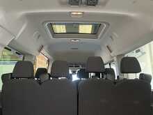 Ford Transit 2.2 TDCi 350 HDT Minibus 4dr Diesel Manual L2 H2 (196 g/km, 123 bhp) - U2638