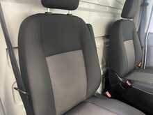 Ford Transit 2.0 350 EcoBlue Leader Luton Low Loader 2dr Diesel Manual FWD L3 Euro 6 (s/s) (130 ps) - U2641