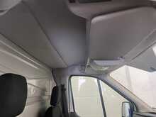 Ford Transit 2.0 350 EcoBlue Leader Luton Low Loader 2dr Diesel Manual FWD L3 Euro 6 (s/s) (130 ps) - U2641