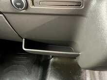 Ford Transit 2.0 350 EcoBlue Leader Luton Low Loader 2dr Diesel Manual FWD L3 Euro 6 (s/s) (130 ps) - U2641