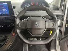 Peugeot Partner 1.5 BlueHDi 1000 Professional Standard Panel Van 5dr Diesel Manual SWB Euro 6 (100 bhp) - U2650