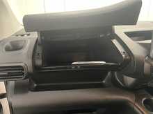 Peugeot Partner 1.5 BlueHDi 1000 Professional Standard Panel Van 5dr Diesel Manual SWB Euro 6 (100 bhp) - U2650