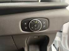 Ford Transit 2.0 350 EcoBlue Leader Dropside 2dr Diesel Manual RWD L4 Euro 6 (s/s) (130 ps) 2.0 2dr Dropside - U2653