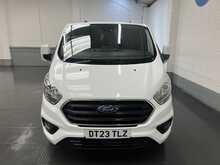 Ford Transit Custom 2.0 320 EcoBlue Limited Crew Van Double Cab 5dr Diesel Manual L2 H1 Euro 6 (s/s) (130 ps) - U2655