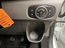 Ford Transit Custom 2.0 320 EcoBlue Limited Crew Van Double Cab 5dr Diesel Manual L2 H1 Euro 6 (s/s) (130 ps) - U2655