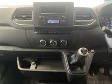 Renault Trucks Master 35 SWB L1H1 2.3 5dr Panel Van Manual Diesel - U2659