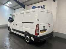 Renault Master 35 SWB L1H1 2.3 5dr Panel Van Manual Diesel - U2659