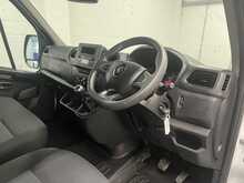 Renault Master 35 SWB L1H1 2.3 5dr Panel Van Manual Diesel - U2659