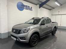 Nissan Navara 2.3 dCi N-Guard Pickup Double Cab 4dr Diesel Auto 4WD Euro 6 (190 ps) - U2661