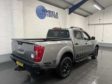 Nissan Navara 2.3 dCi N-Guard Pickup Double Cab 4dr Diesel Auto 4WD Euro 6 (190 ps) - U2661