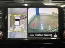 Nissan Navara 2.3 dCi N-Guard Pickup Double Cab 4dr Diesel Auto 4WD Euro 6 (190 ps) - U2661