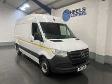 Mercedes-Benz Sprinter 2.0 315 CDI Progressive Panel Van 5dr Diesel Manual RWD L2 H2 Euro 6 (s/s) (150 ps) - U2668