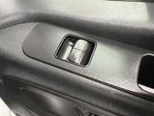 Mercedes-Benz Sprinter 2.0 315 CDI Progressive Panel Van 5dr Diesel Manual RWD L2 H2 Euro 6 (s/s) (150 ps) - U2668
