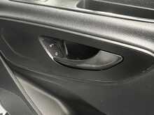 Mercedes-Benz Sprinter 2.0 315 CDI Progressive Panel Van 5dr Diesel Manual RWD L2 H2 Euro 6 (s/s) (150 ps) - U2668