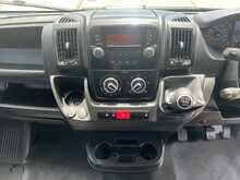 Peugeot Boxer 2.2 BlueHDi 335 Built for Business Luton 4dr Diesel Manual L3 Euro 6 (s/s) (140 ps) 2.2 4dr Luton - U2672