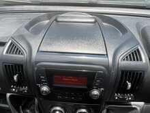 Peugeot Boxer 2.2 BlueHDi 335 Built for Business Luton 4dr Diesel Manual L3 Euro 6 (s/s) (140 ps) 2.2 4dr Luton - U2672
