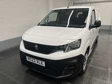 Peugeot Partner Partner 1.5 B/HDI 100 850 Professional Premium Long Crew Cab - U2681