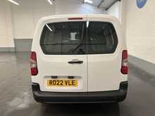 Peugeot Partner Partner 1.5 B/HDI 100 850 Professional Premium Long Crew Cab - U2681