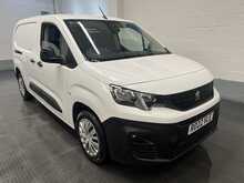 Peugeot Partner Partner 1.5 B/HDI 100 850 Professional Premium Long Crew Cab - U2681