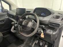 Peugeot Partner Partner 1.5 B/HDI 100 850 Professional Premium Long Crew Cab - U2681