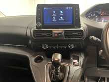 Peugeot Partner Partner 1.5 B/HDI 100 850 Professional Premium Long Crew Cab - U2681