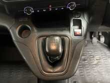 Peugeot Partner Partner 1.5 B/HDI 100 850 Professional Premium Long Crew Cab - U2681
