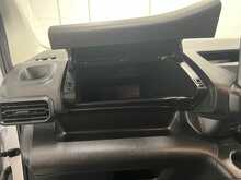 Peugeot Partner Partner 1.5 B/HDI 100 850 Professional Premium Long Crew Cab - U2681