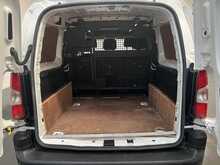 Peugeot Partner Partner 1.5 B/HDI 100 850 Professional Premium Long Crew Cab - U2681