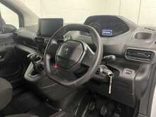 Peugeot Partner 1.5 B/HDI 100 850 Professional premium long crew cab - U2682