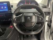 Peugeot Partner 1.5 B/HDI 100 850 Professional premium long crew cab - U2682