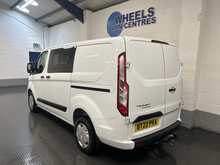Ford Transit Custom 2.0 300 EcoBlue Trend Crew Van Double Cab 5dr Diesel Manual L1 H1 Euro 6 (s/s) (6 Seat) (130 ps) - U2686