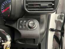 Vauxhall Combo 1.5 Turbo D 2300 Pro Panel Van 5dr Diesel Manual L1 H1 Euro 6 (s/s) (100 ps) - U2703