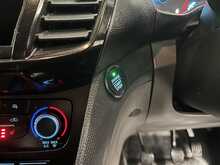 Ford Transit Connect 1.5 200 EcoBlue Limited Panel Van 5dr Diesel Manual L1 Euro 6 (s/s) (120 ps) - U2704
